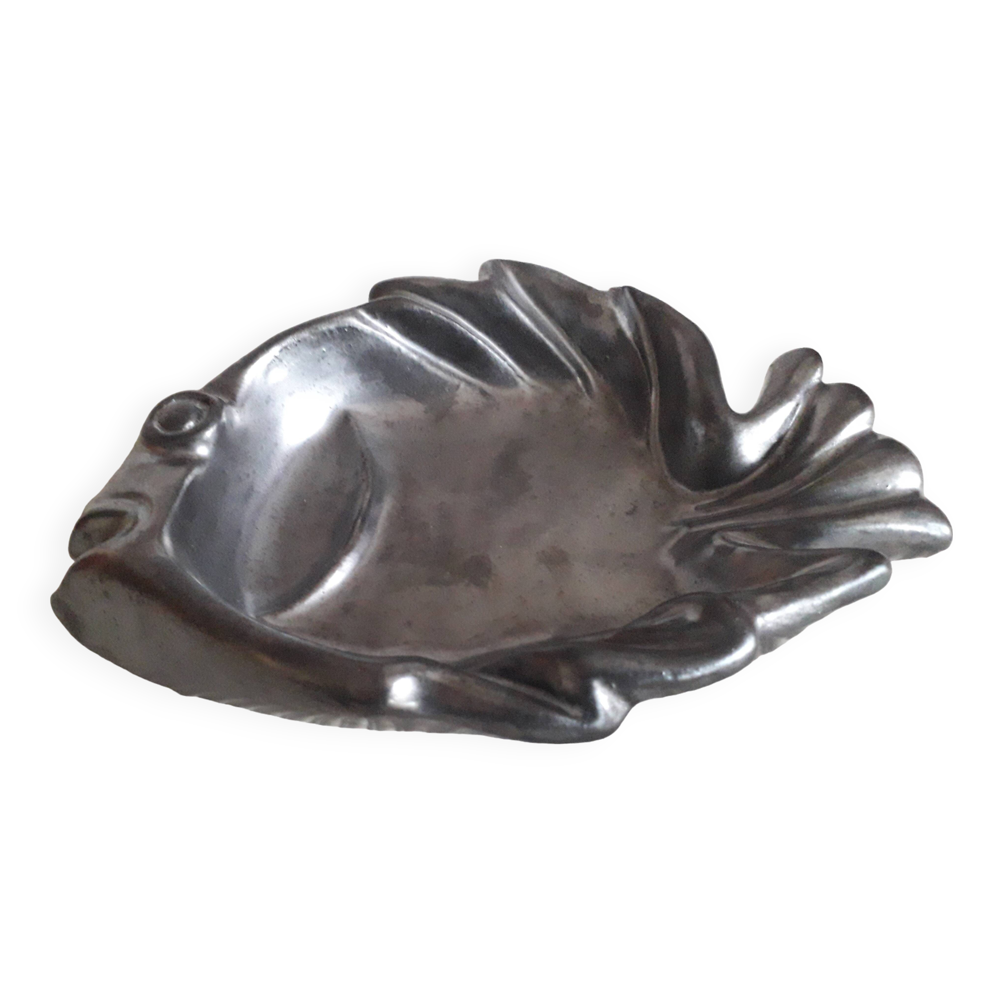 Vallauris fish-shaped pocket emptier