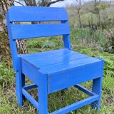 Chaise enfant en bois bleu
