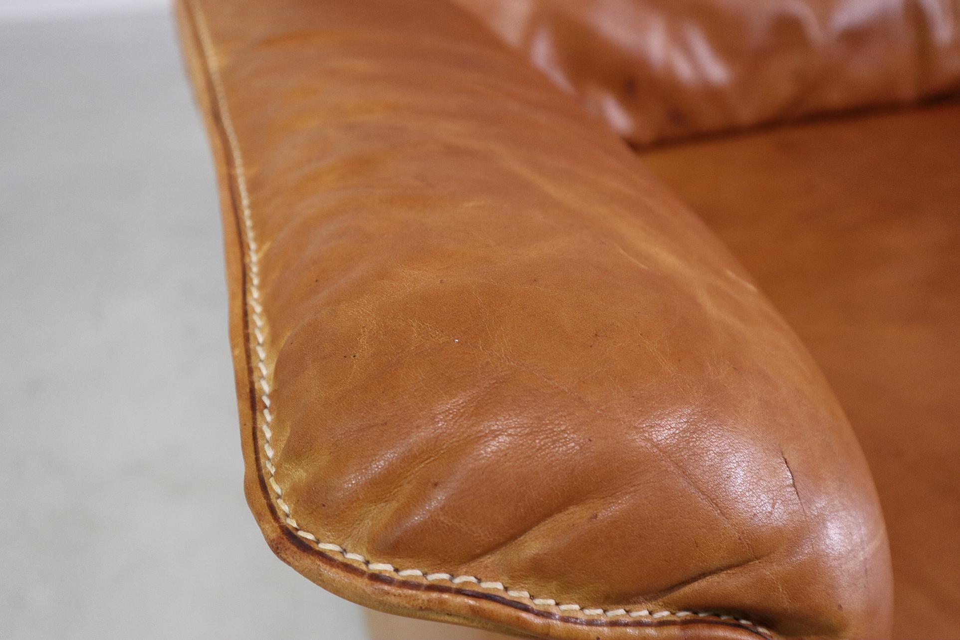 Canapé DS-16 en cuir cognac de De Sede