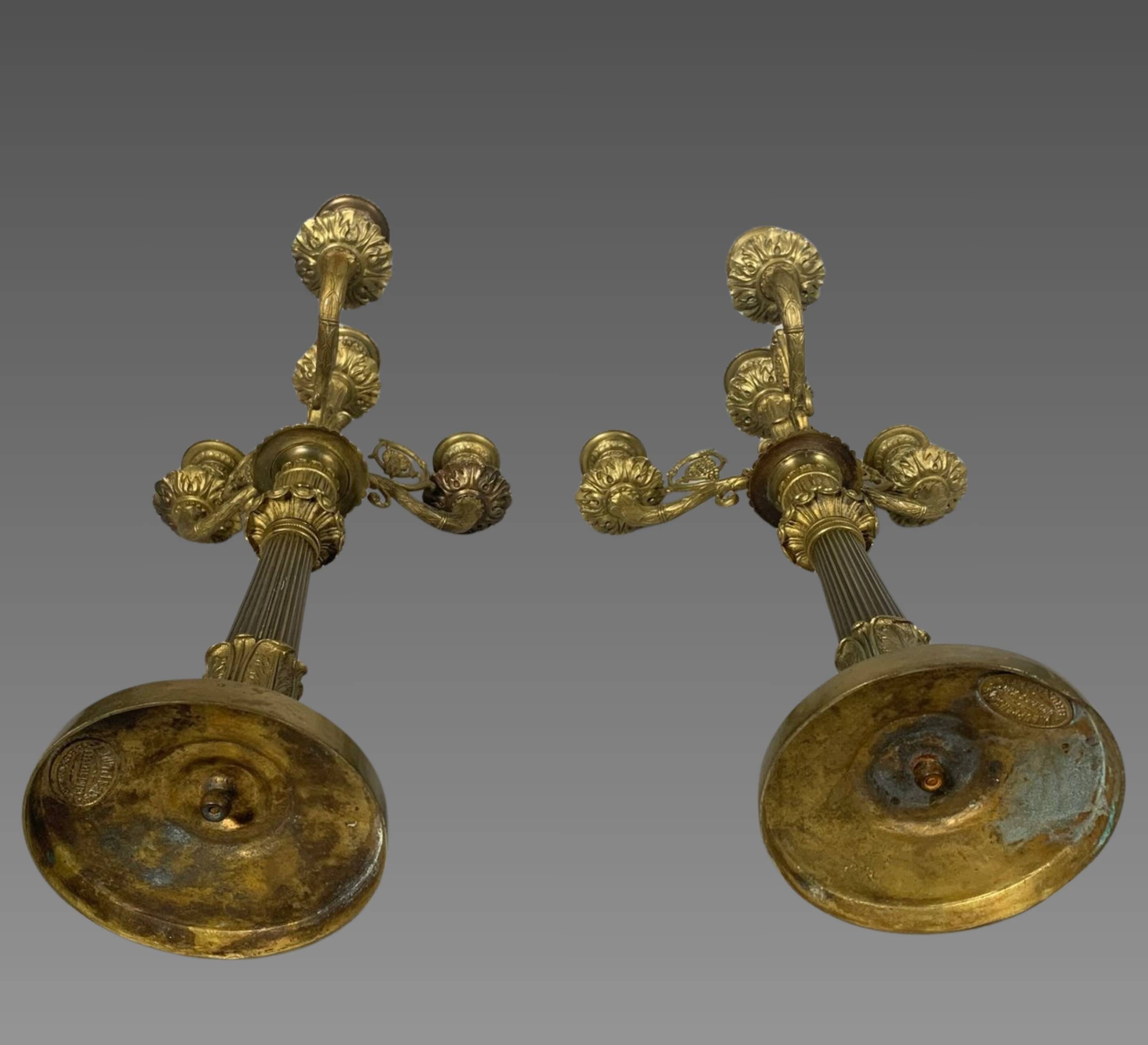 Paire De Candelabres En Bronze style Restauration XIXeme Siecle