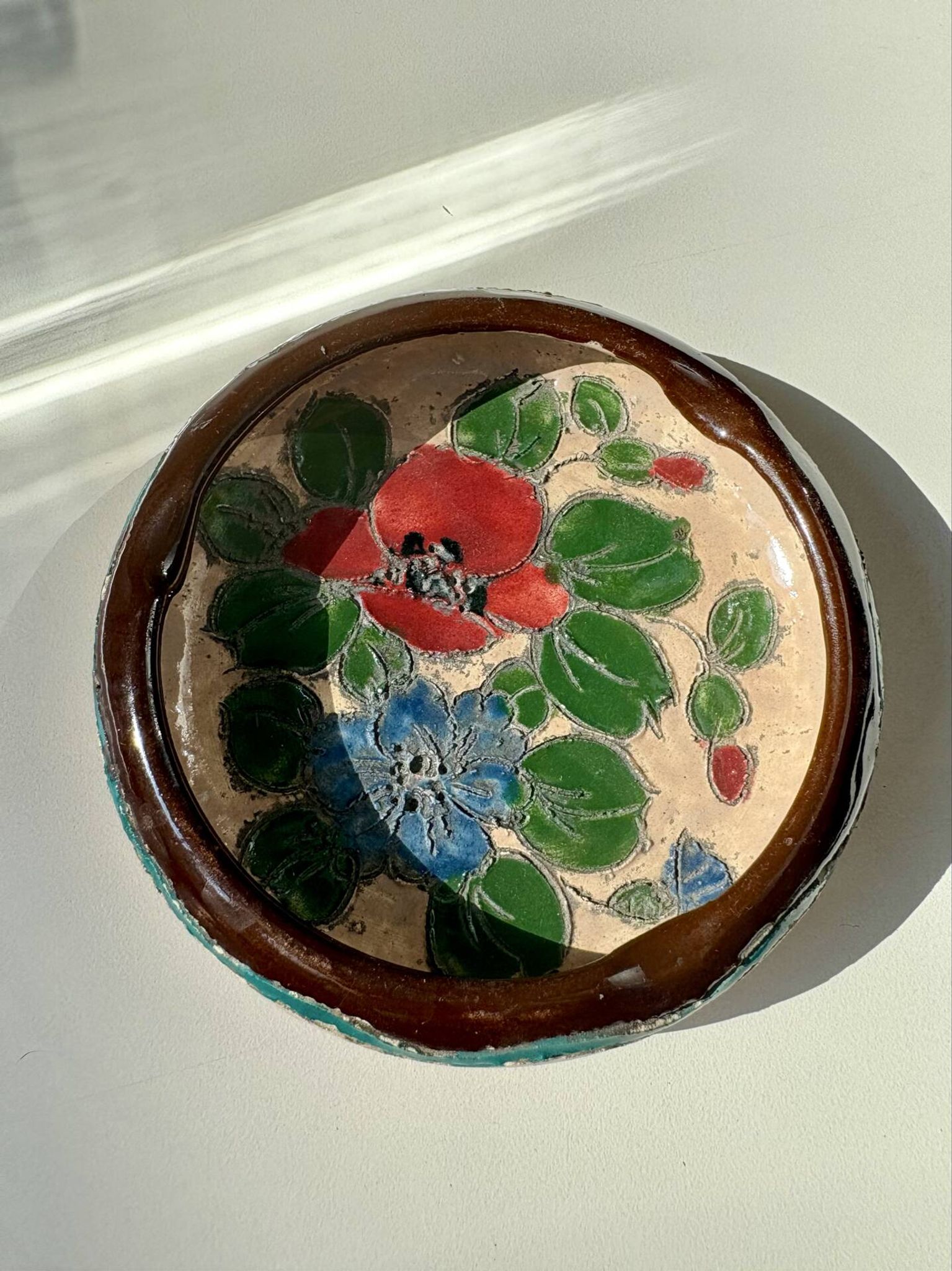 Bowl / trinket dish Vallauris with floral decoration – 1950s-60s
