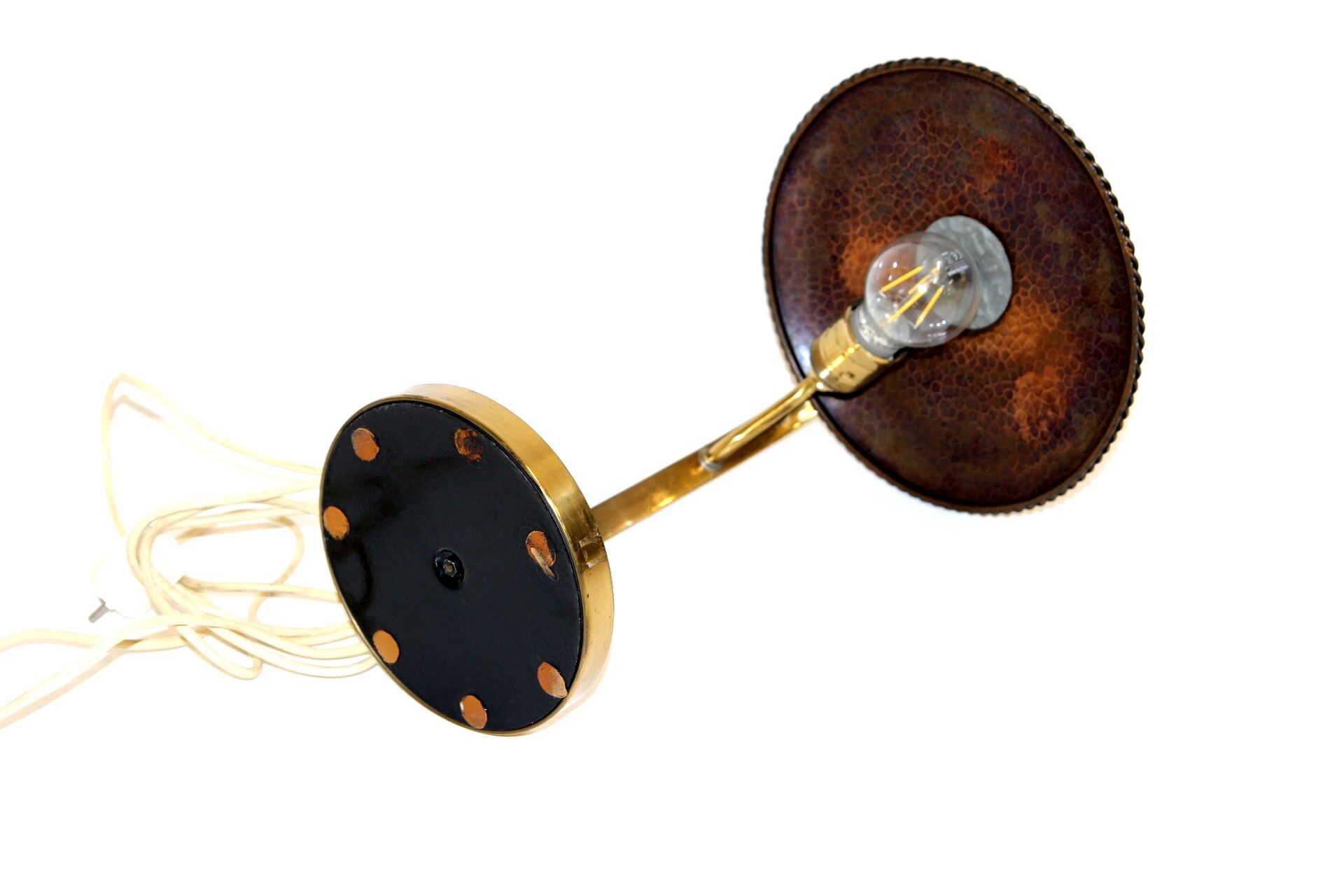 Lampe de table en métal, Suède, 1950