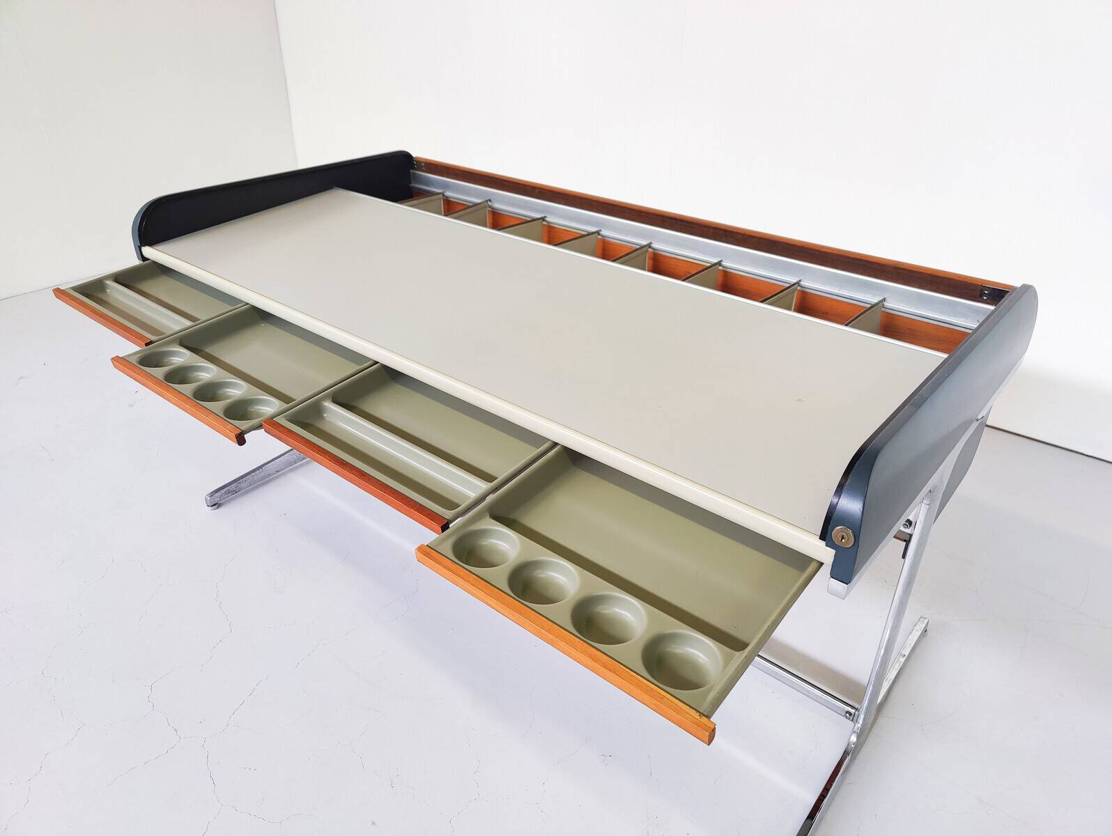 Mid-Century Modern Action Office Desk by George Nelson for Herman Miller, 1960s