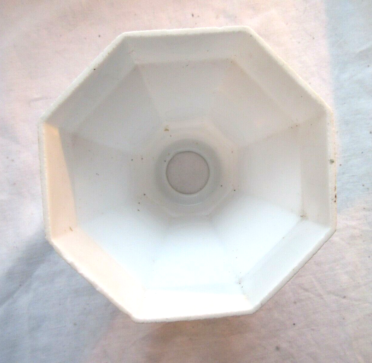 Art Deco bathroom wall lamp in white porcelain and tulip in white opaline