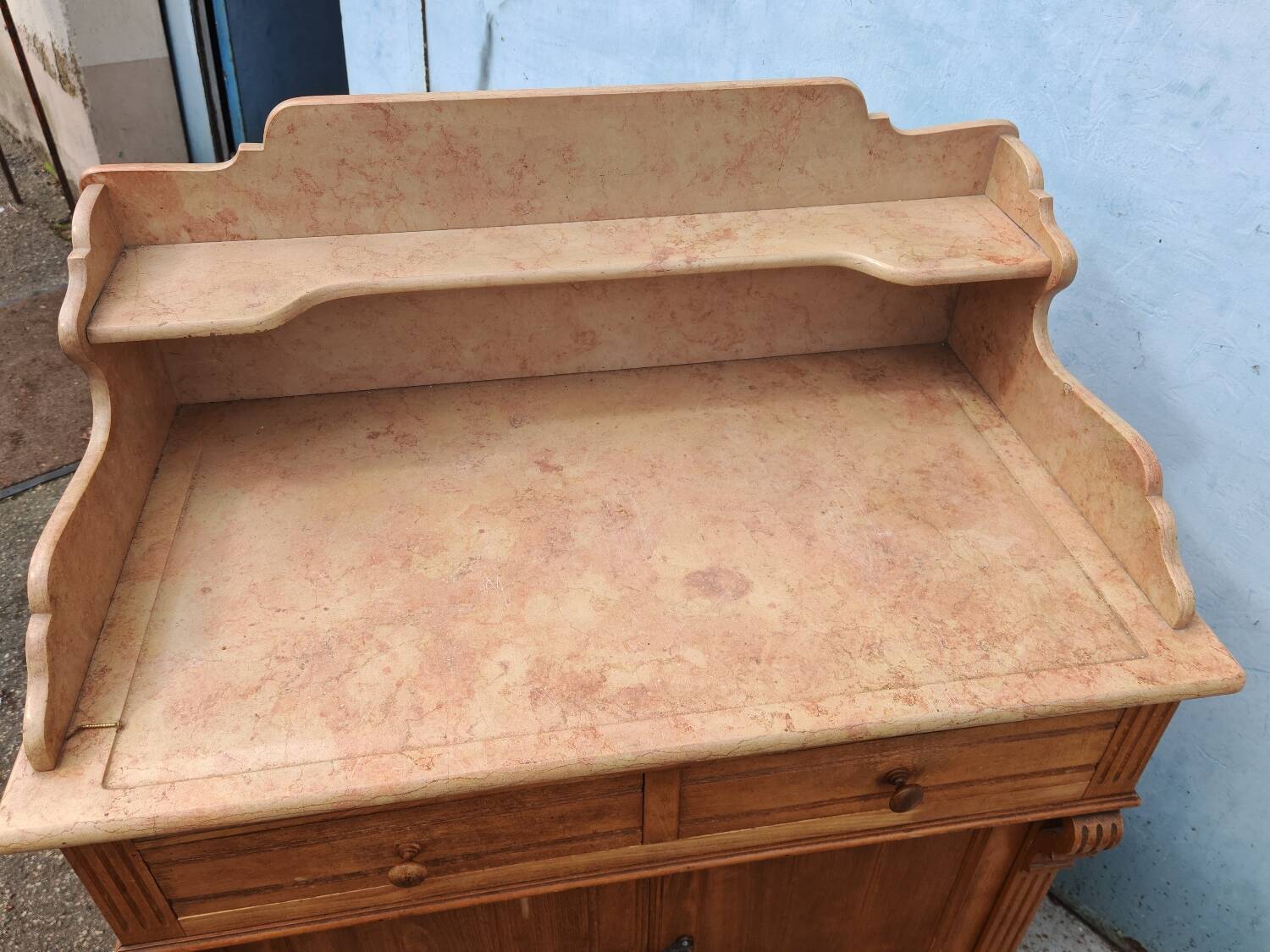 1800 fir chest of drawers