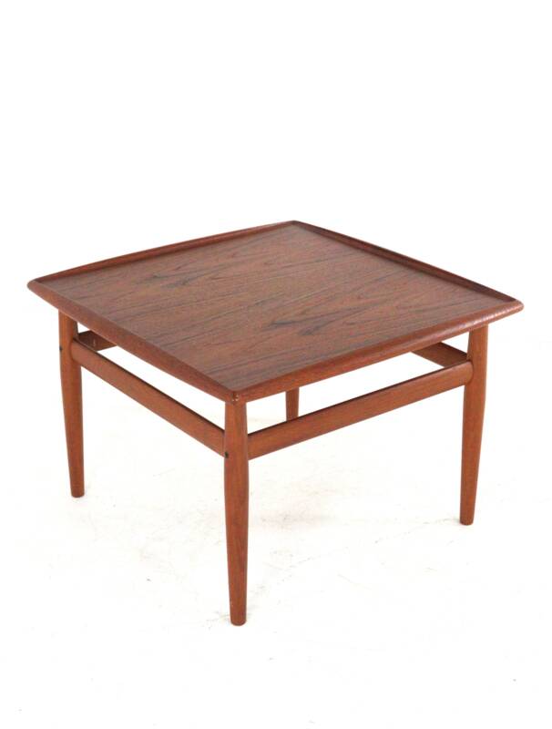 Grete Jalk for Glostrup coffee table - teak - danish design