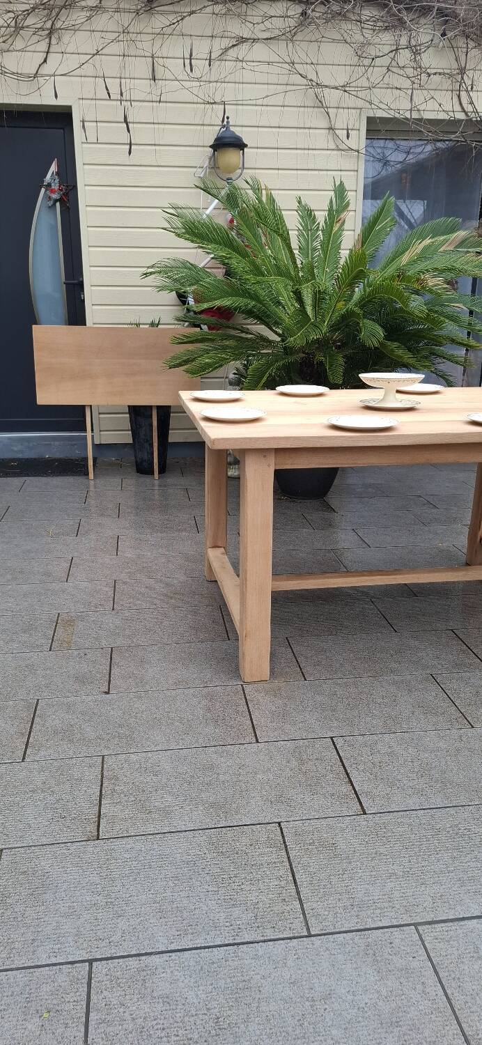 Farmhouse table with extension