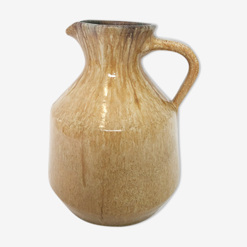 Accolay ceramic pitcher, 1950