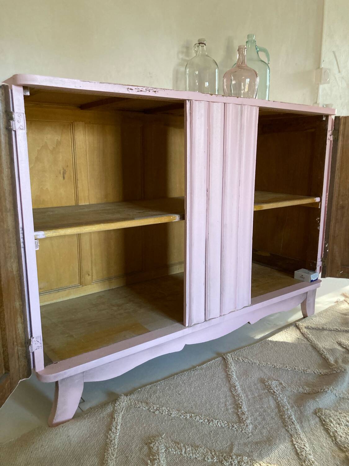 Buffet art déco rose pâle