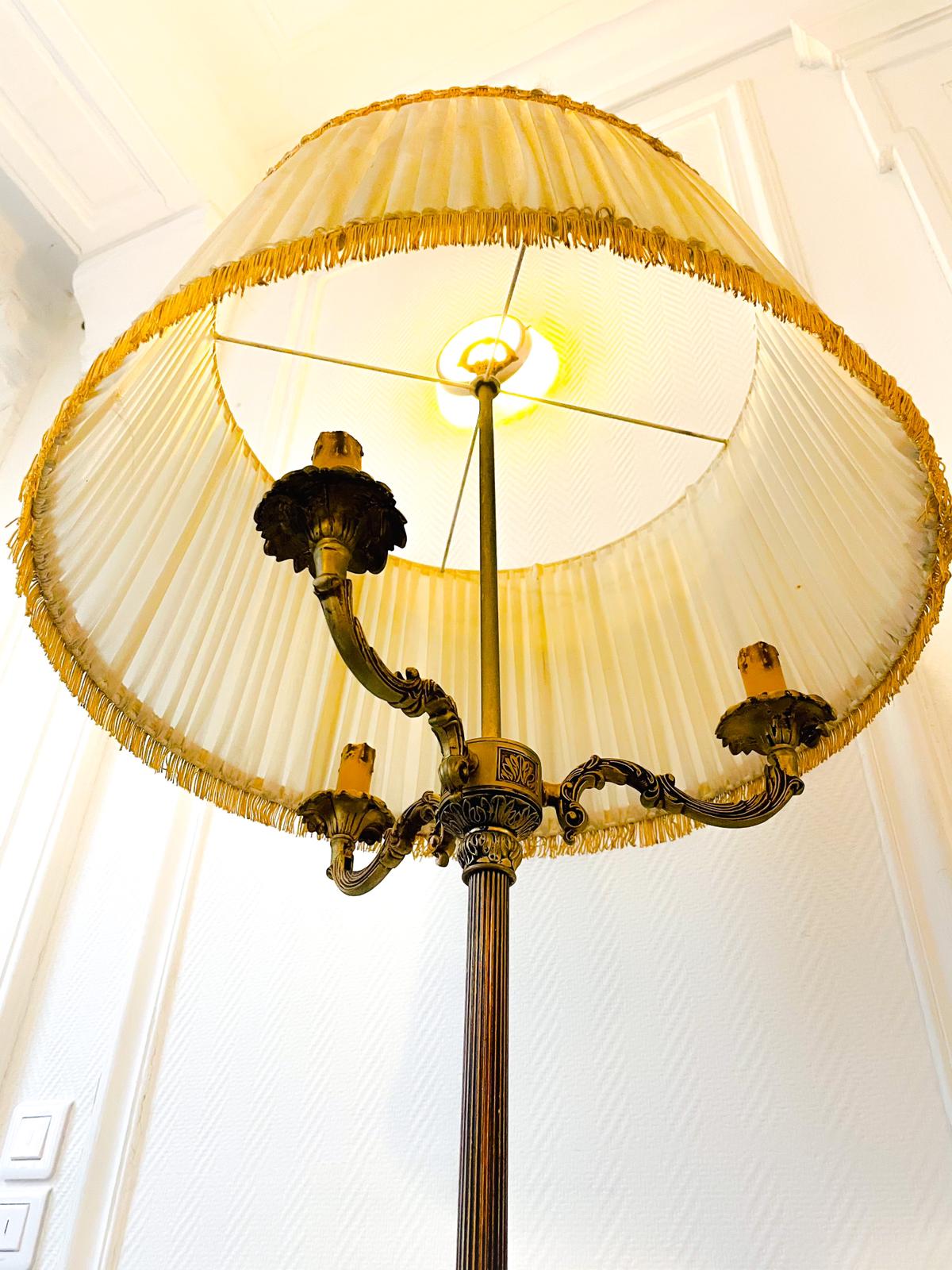 Louis XV vintage bronze lamppost