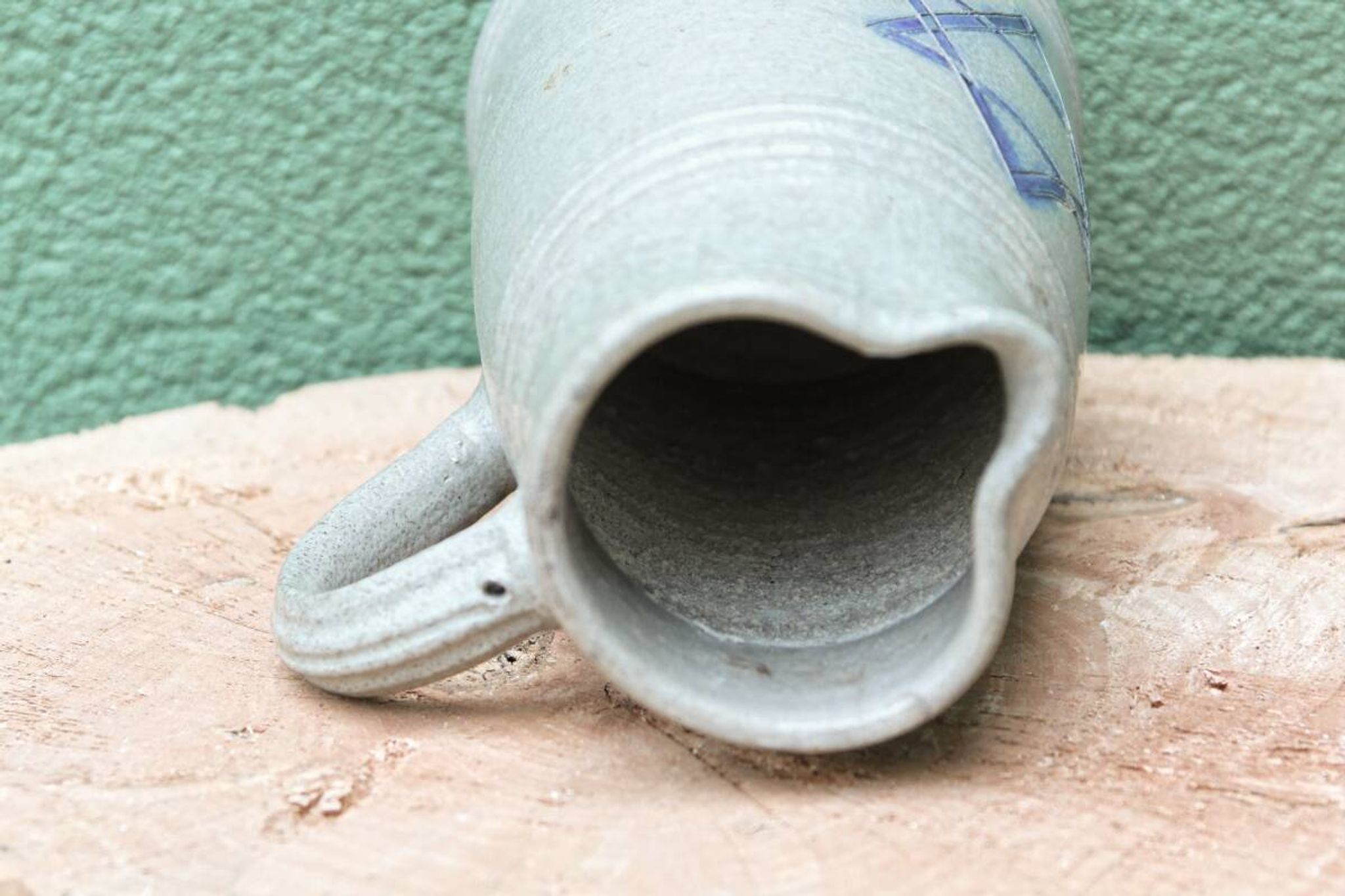 Betschdorf stoneware pitcher, star of brewers
