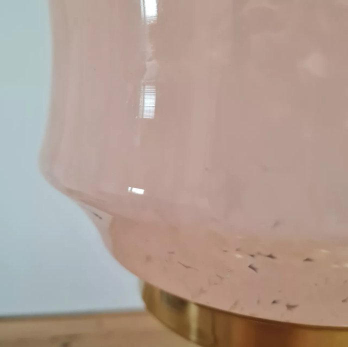 Table lamp in pink Clichy glass