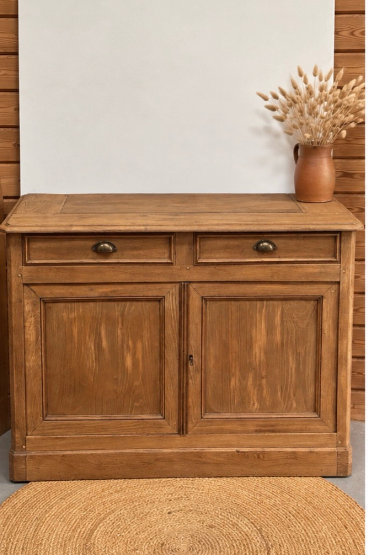 Old solid oak buffet with 2 drawers
