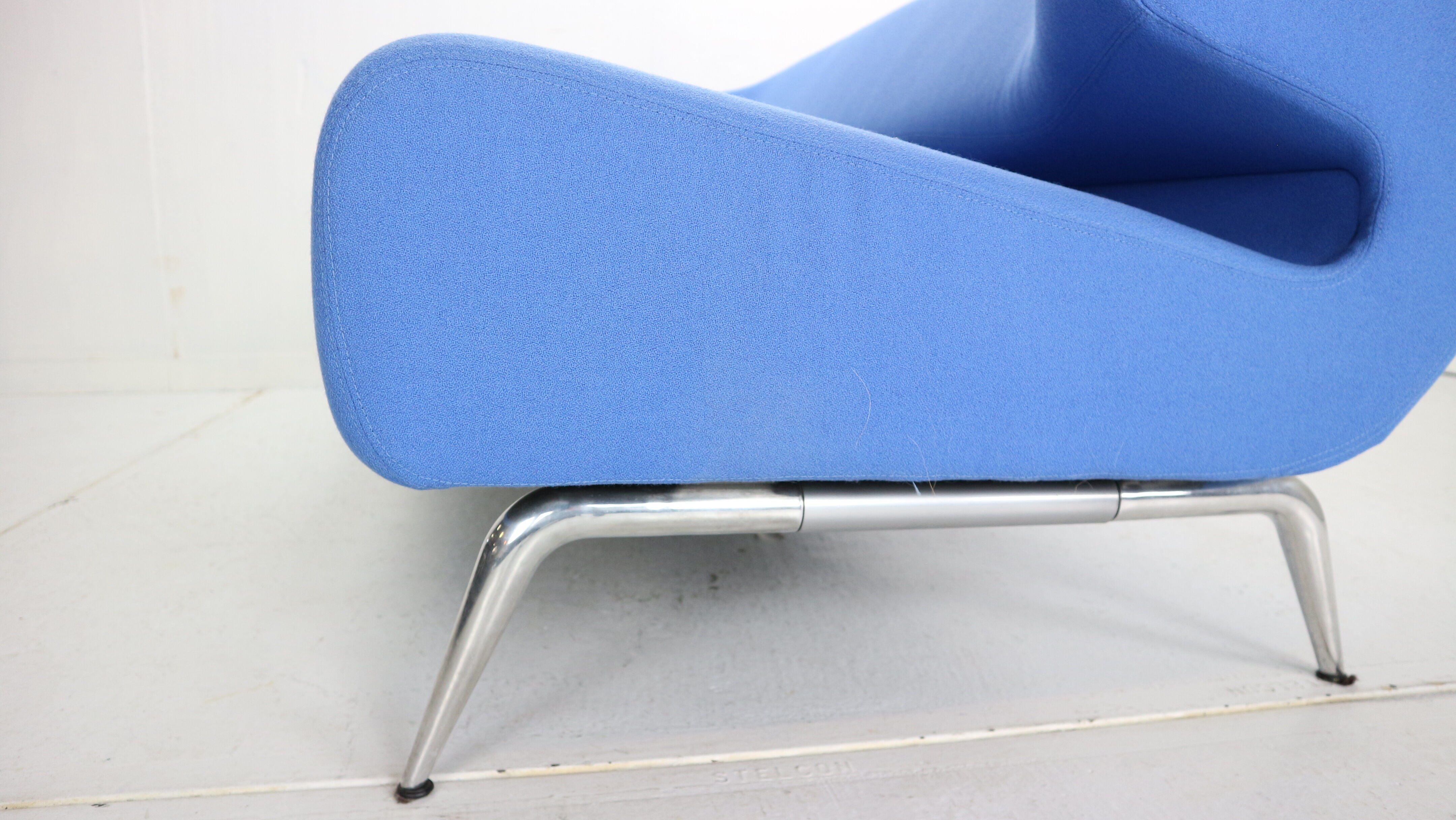 Michiel Van Der Kley C-725 Bird sofa for Artifort