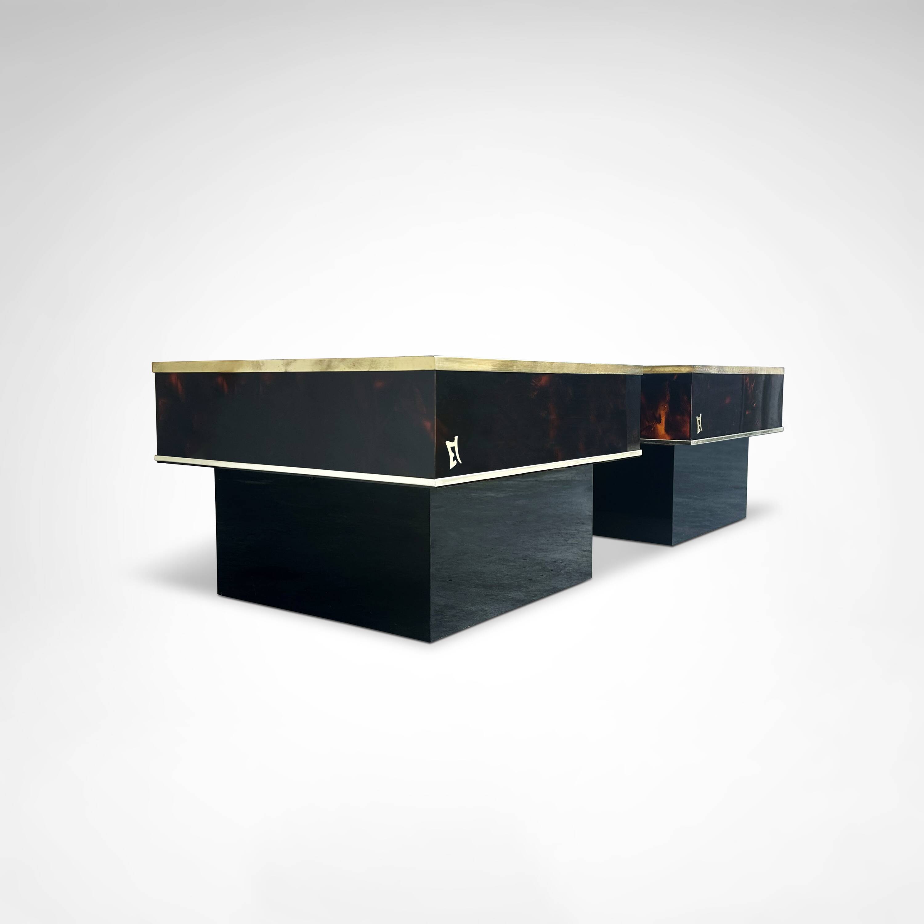 Coffee – and side tables in burl wood and plexiglass by Eric Maville 1980s