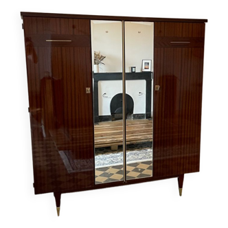Bedroom wardrobe