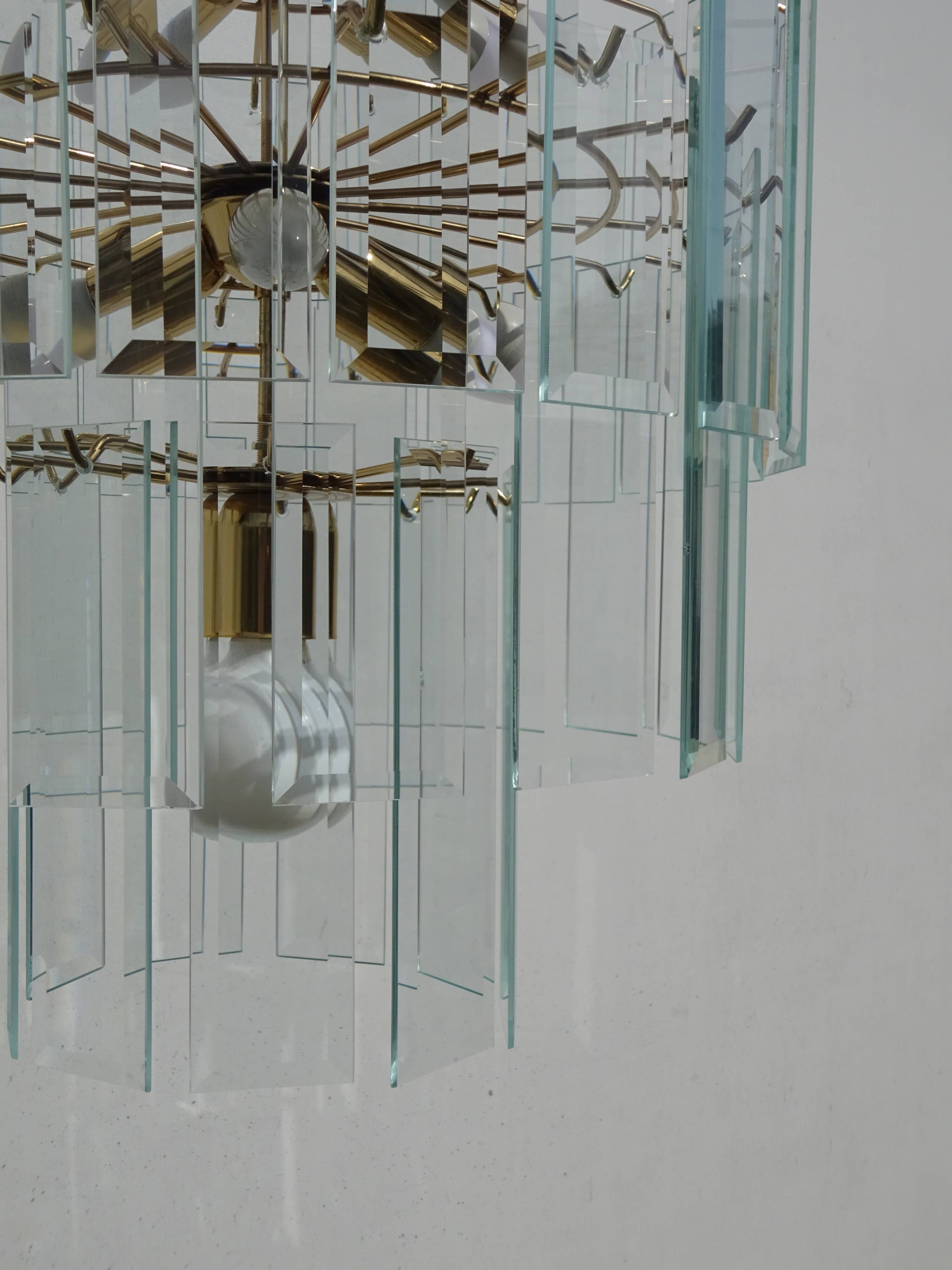 Large chandelier, 46 hanging beveled glass plates