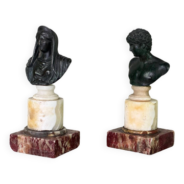 Two bronze busts in the style of the antique, 18th century.