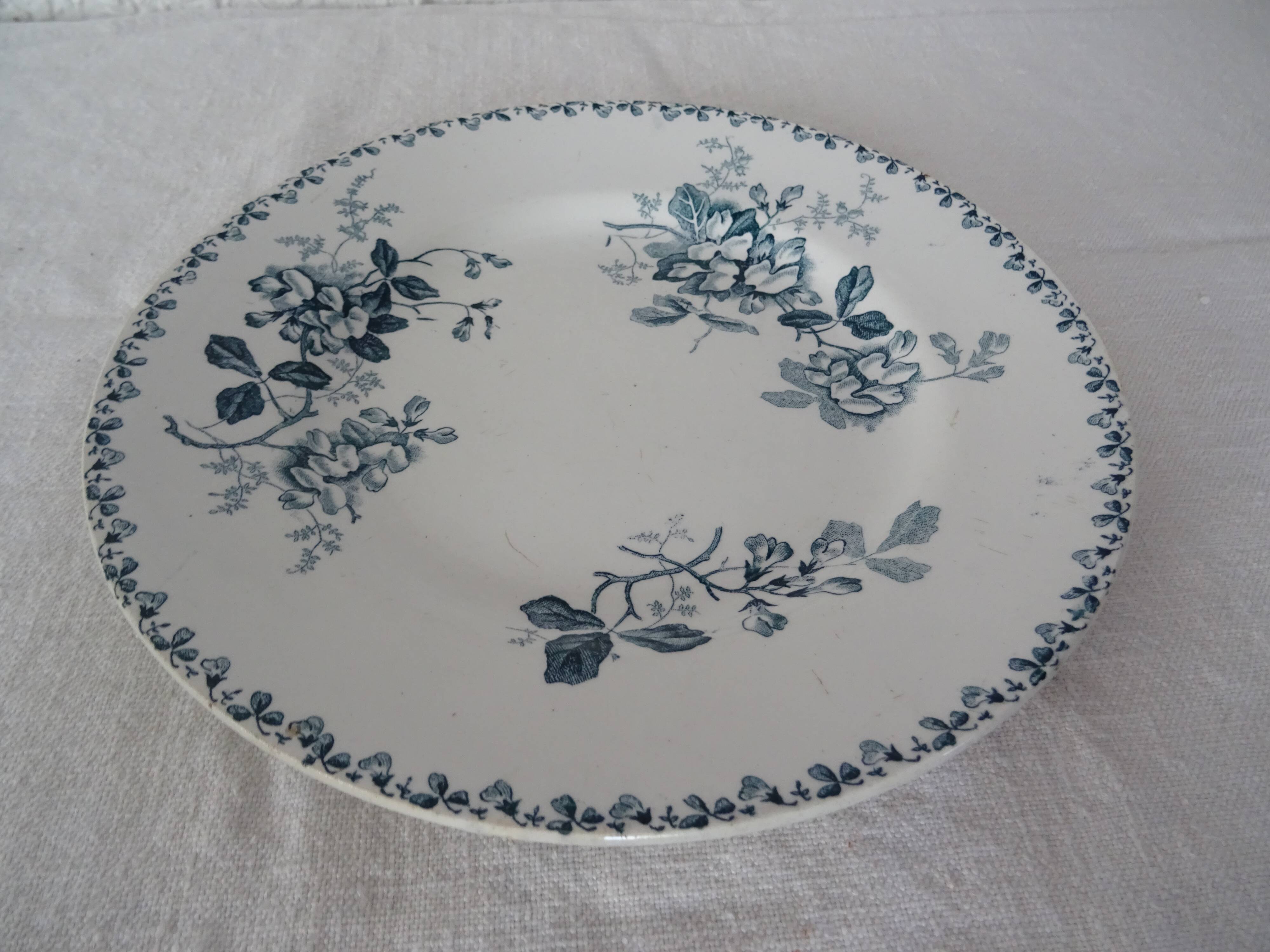 PLATE Saint Amand hamage faience old flowers ACACIA 299112