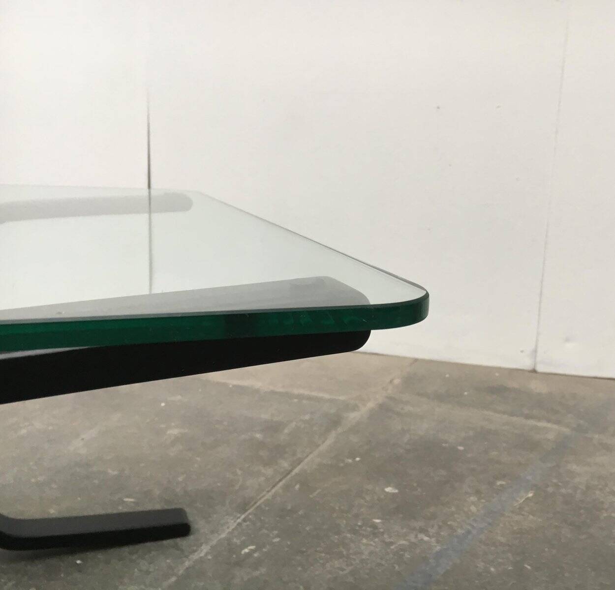 Mid-century Norwegian Siesta glass side table by Ingmar Relling for Westnofa.