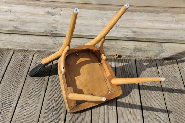 Chair 1950 skaï black light beech