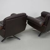 Pair of Vintage De Sede DS-31 Swivel Armchairs in Brown Leather