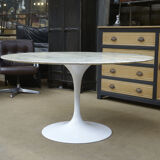 Table ronde "tulipe 137" en marbre d'Eero Saarinen,  knoll 1960