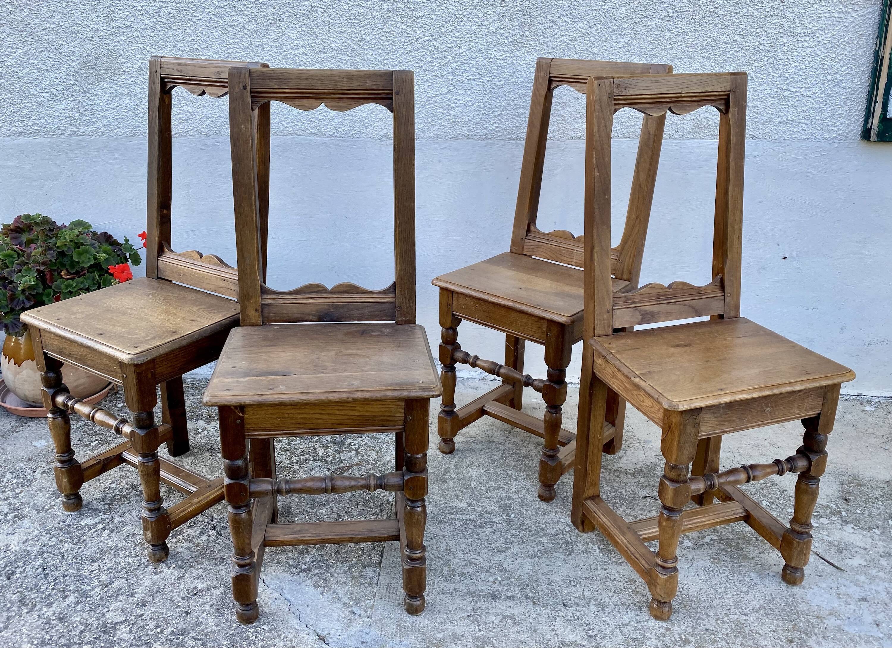 Set of 4 19th century Lorraine chairs in rustic wood