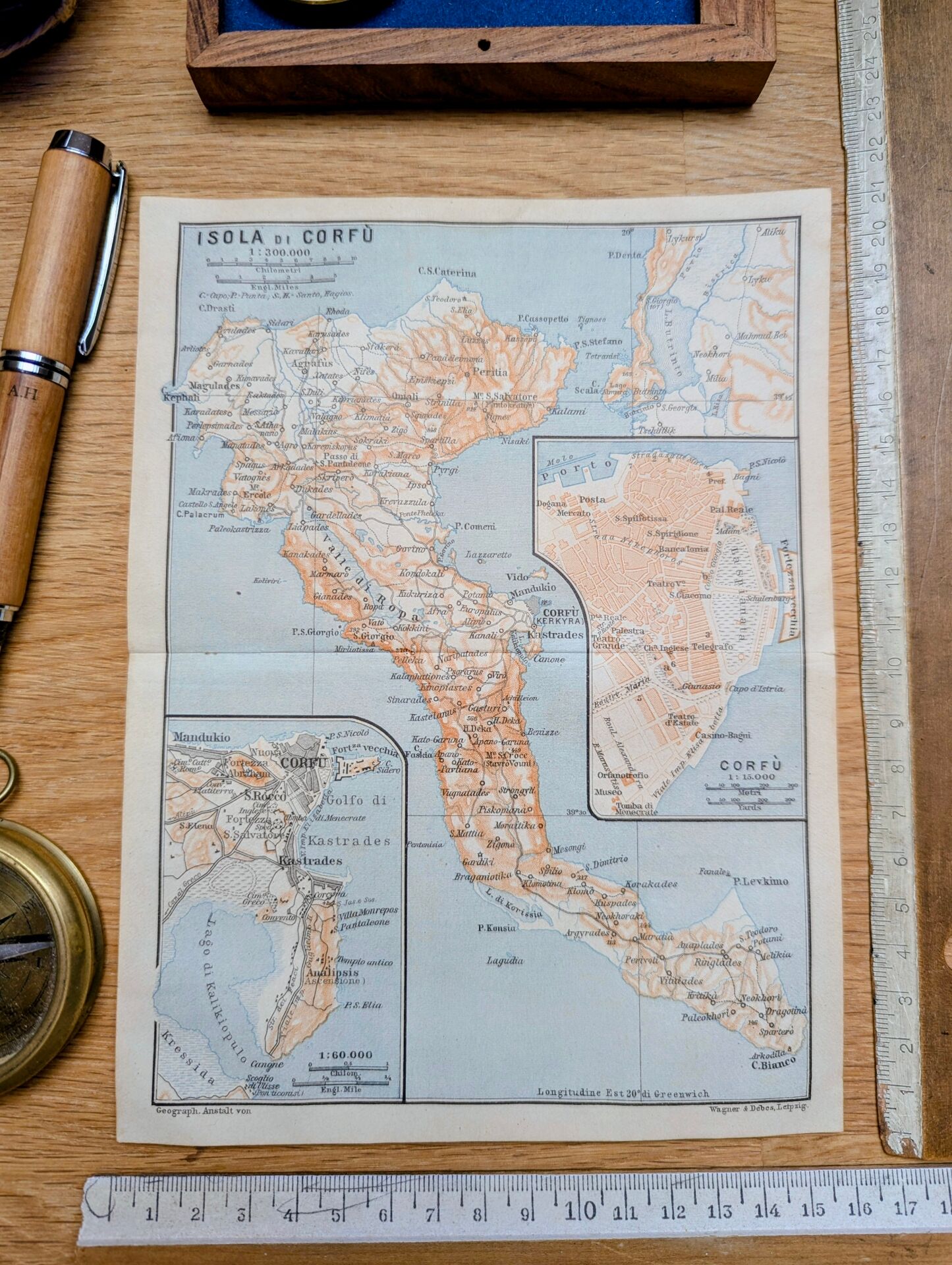L'île de Corfou,  plan original imprimé en 1910.