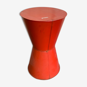Metal red stool