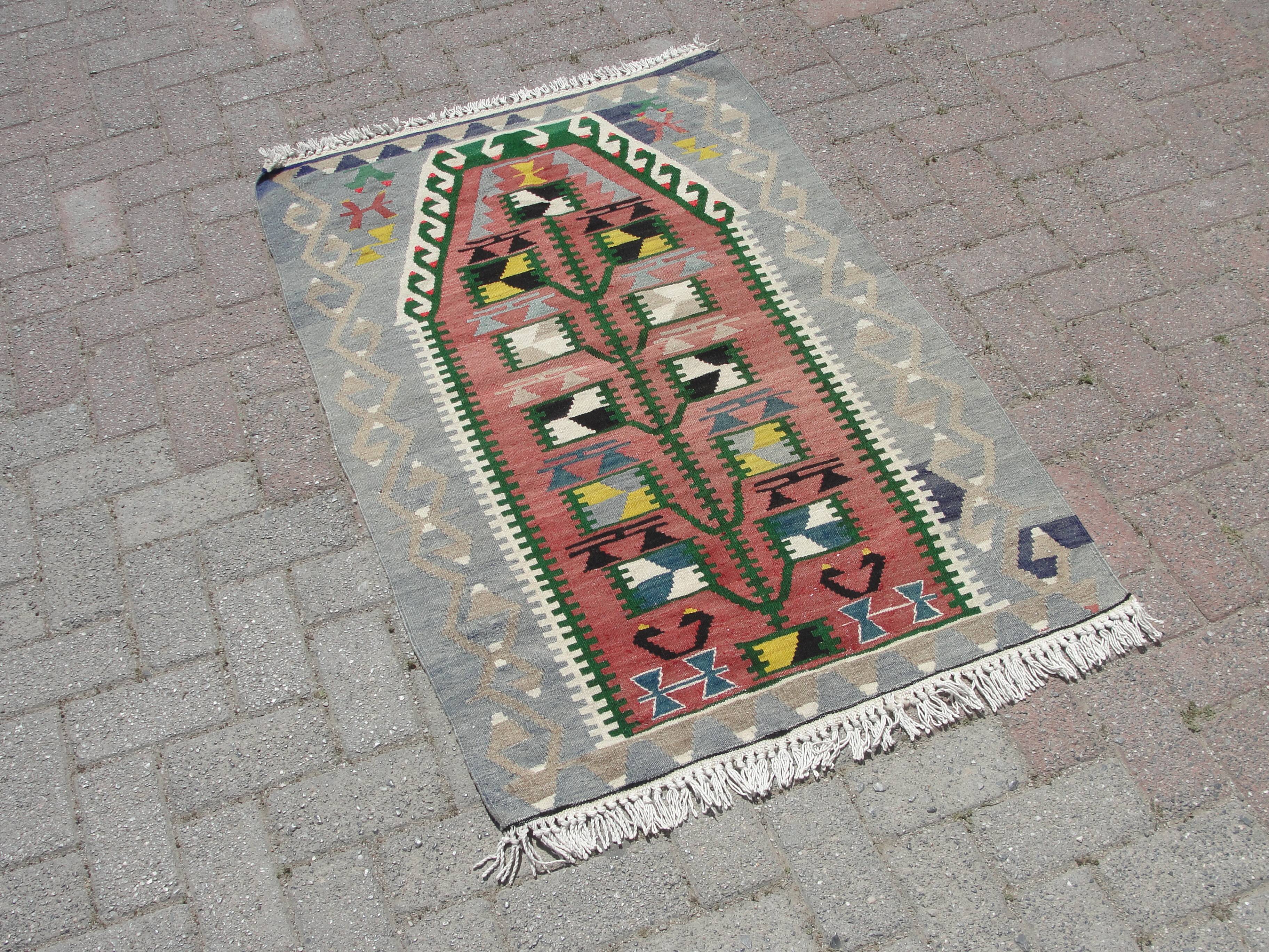 Small handmade area kilim rug carpet
