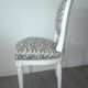 Chaise médaillon de style Louis XVI restaurée