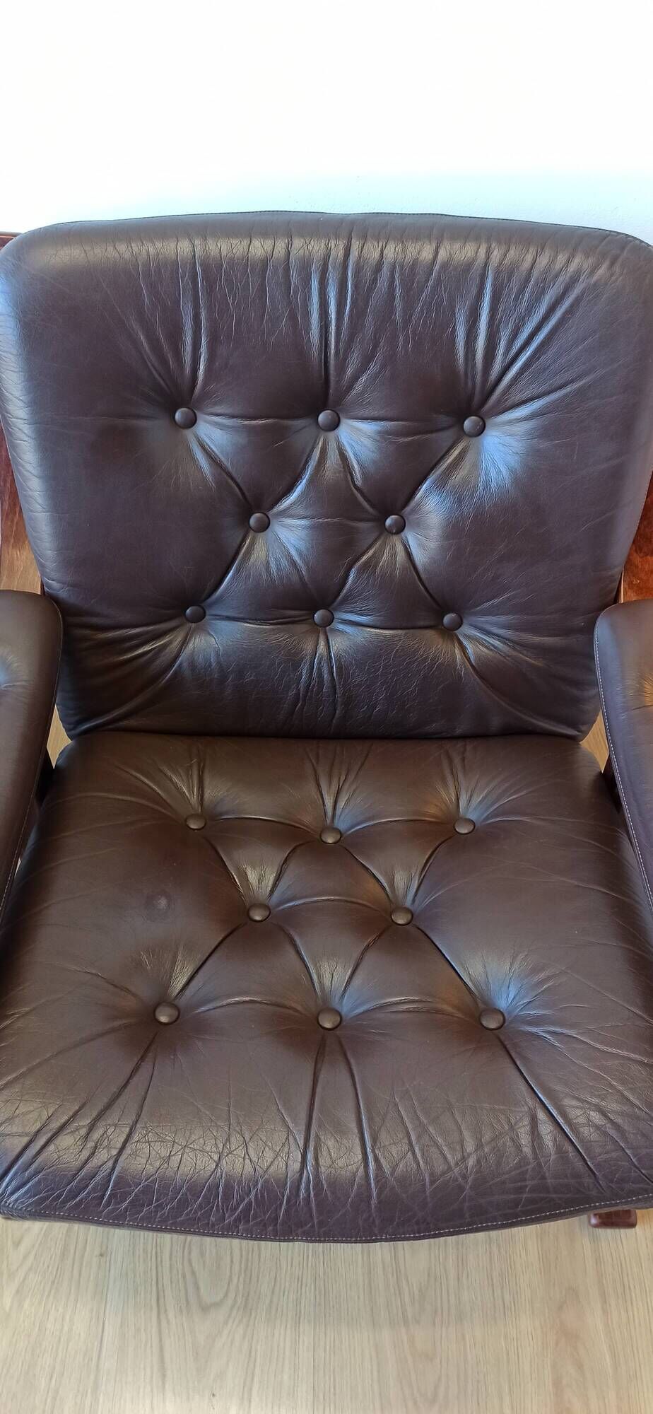 Norwegian Easy Chairs in Leather by Jon Hjortdal, Velledalen. Set of 2.