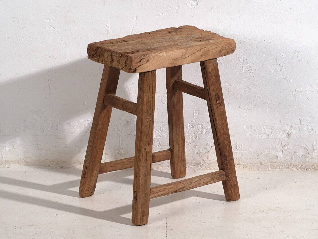 Antique solid wood stools (circa 1900). Set of 2 pieces no. 2.