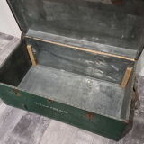 Old green malle