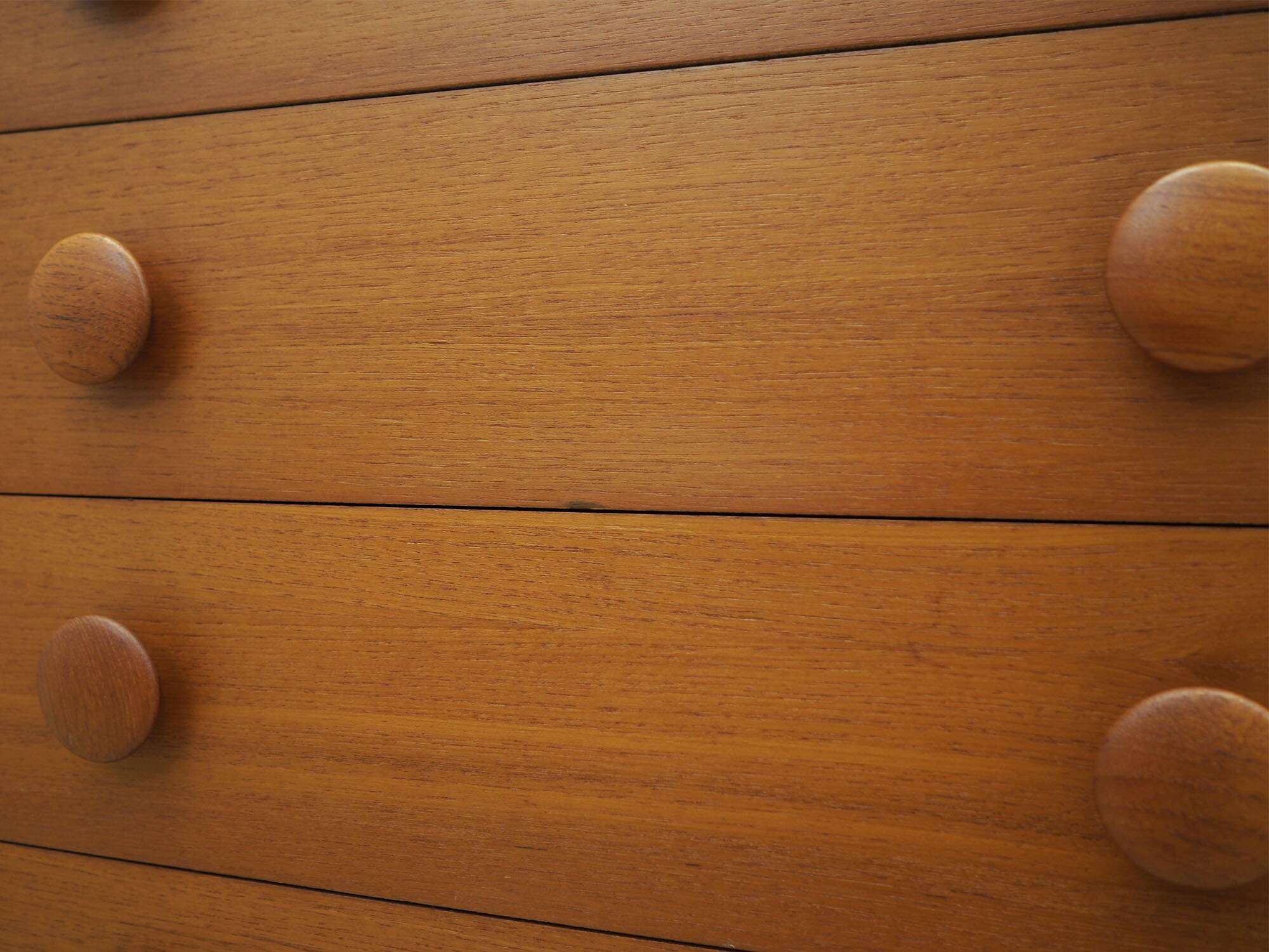 Commode en teck, design danois, années 1960, production : Danemark