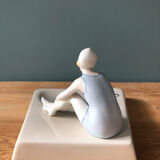 Empty pocket bather art deco