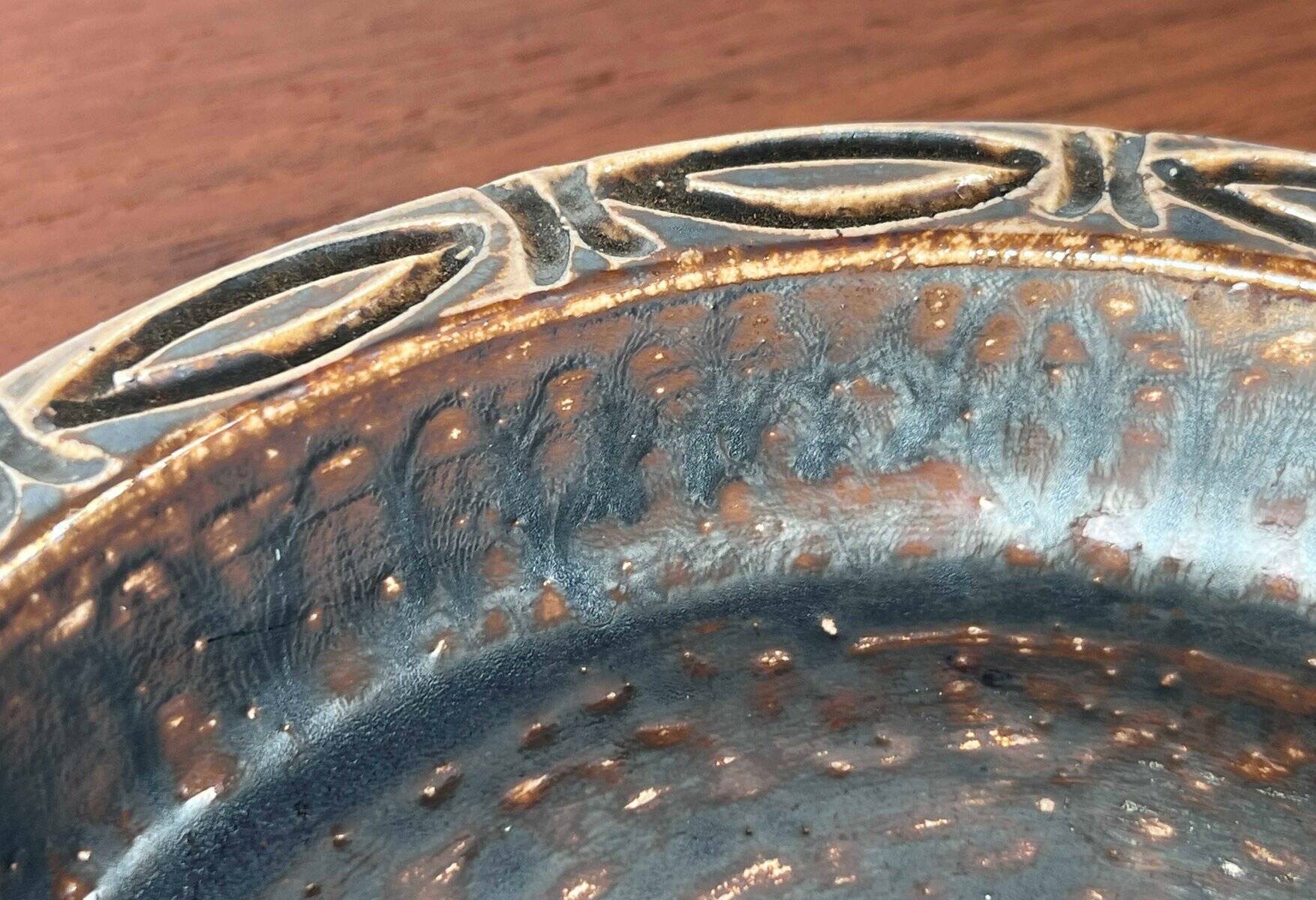 Danish pottery bowl in mid-century Lovemose style, 1960s.