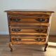 Commode vintage en bois, style Louis XV à tiroirs galbés