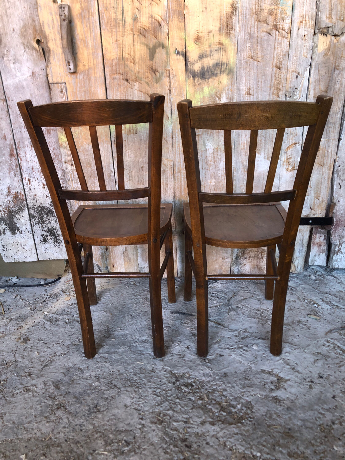 Pair of wooden bistrot chairs vintage
