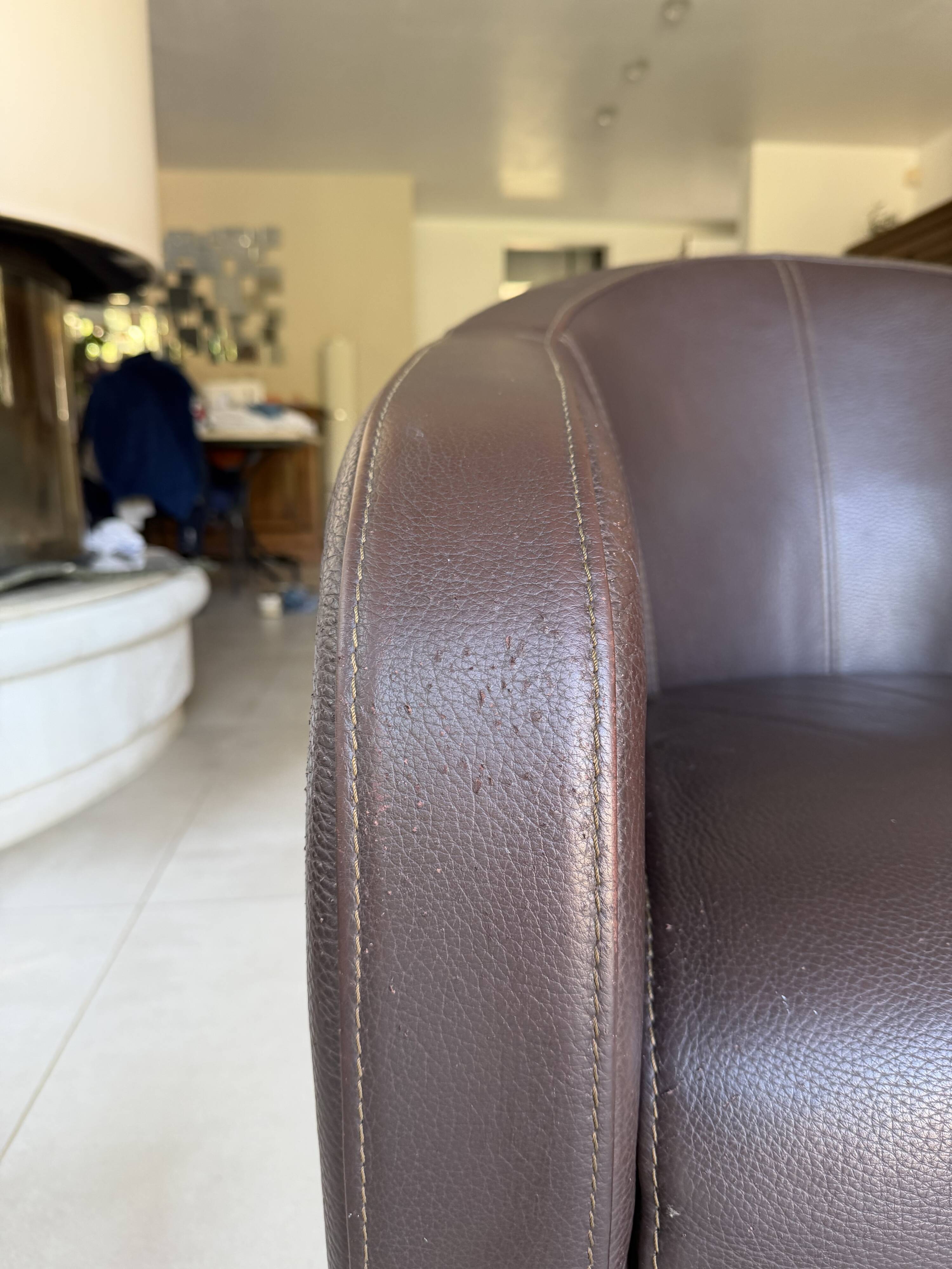 Lot 1 sofa and 2 armchairs by steiner model carthage.