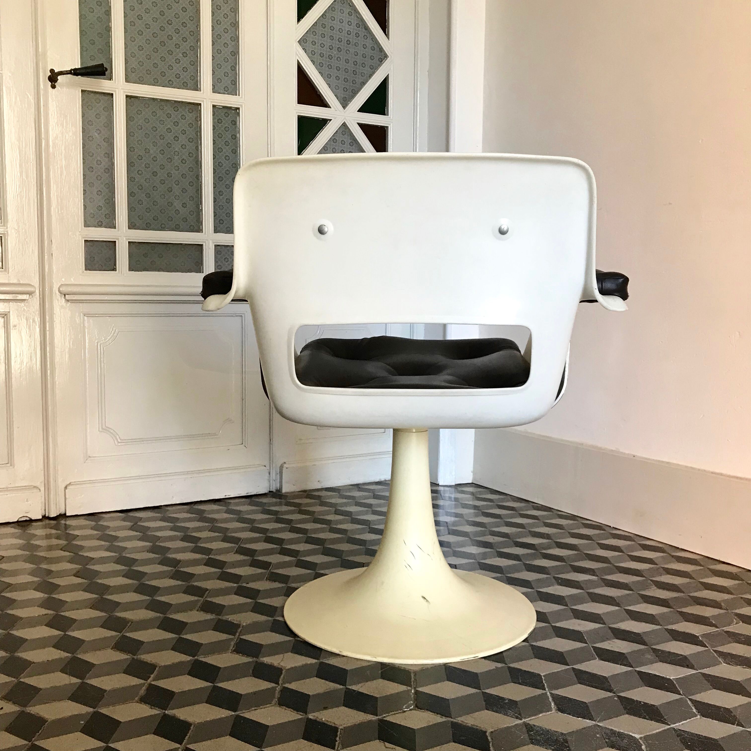 Vintage armchair Albert Jacob by Grosfillex