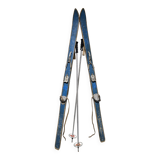 Paire de skis anciens en boi