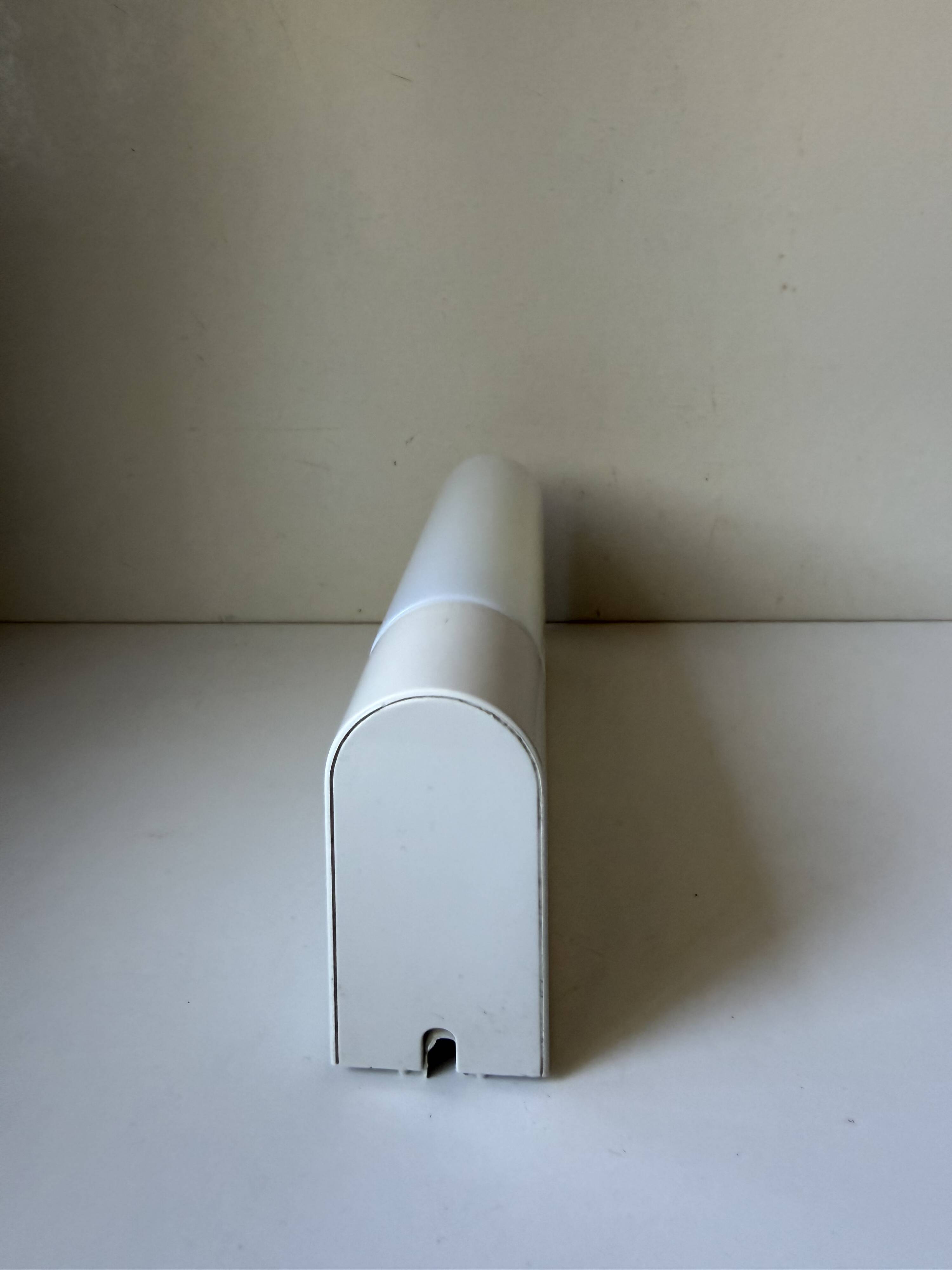Vintage Minimalist Wall Lamp