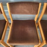 set of 6 Scandinavian style chairs in solid wood and vintage velvet
