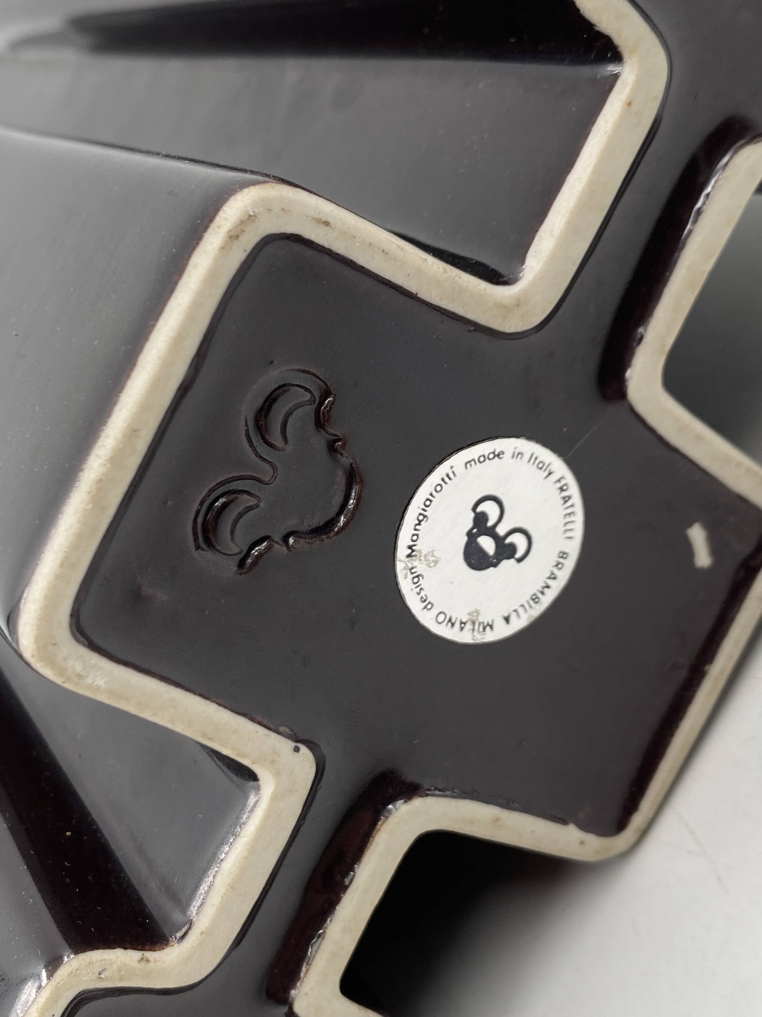 Angelo Mangiarotti, Space age brown ceramic vase, Fratelli Brambilla Italy ca. 1968