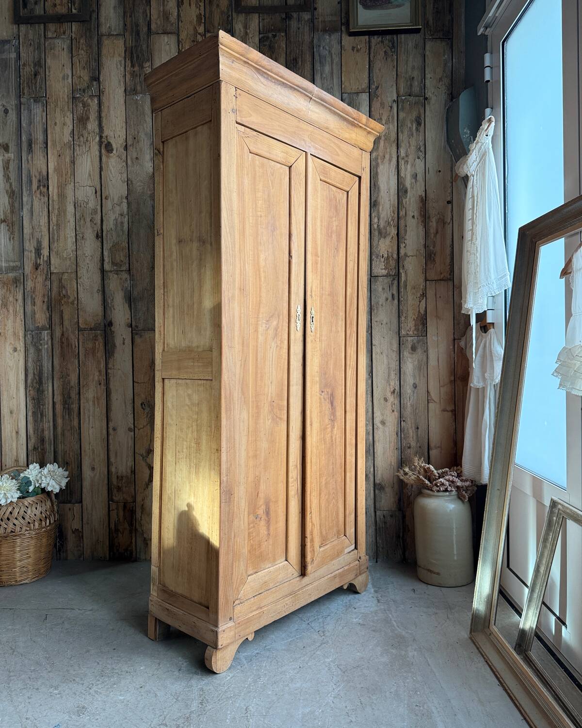 Small antique wardrobe (renovated)