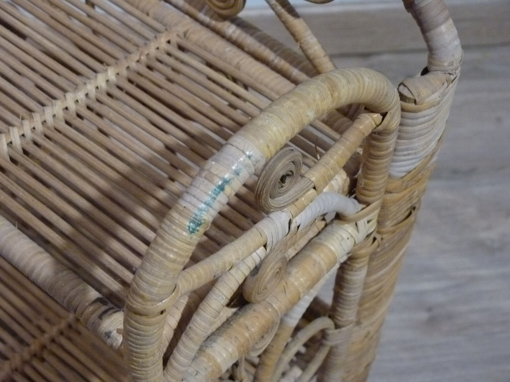 Folding shelves Peacock