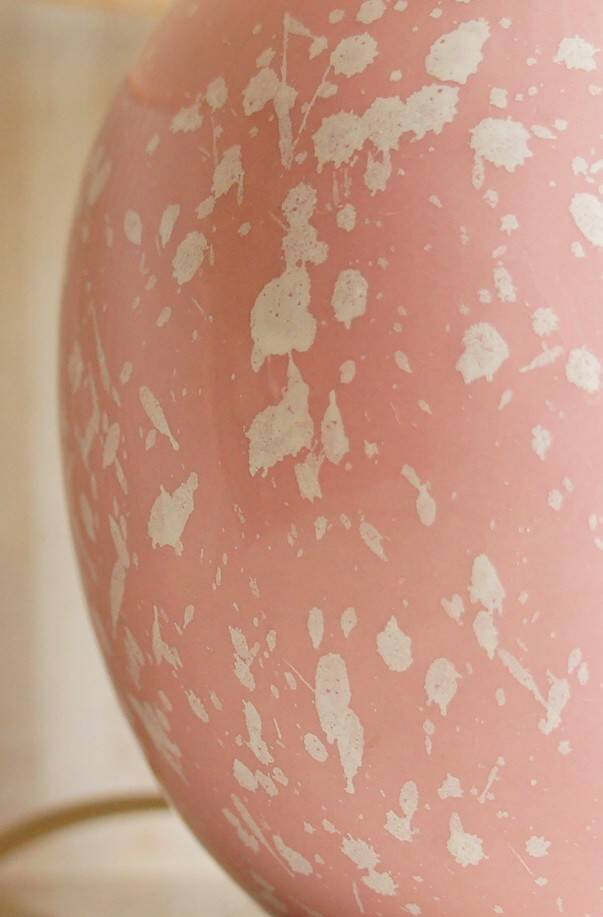 Ovoid lamp in speckled pink porcelain