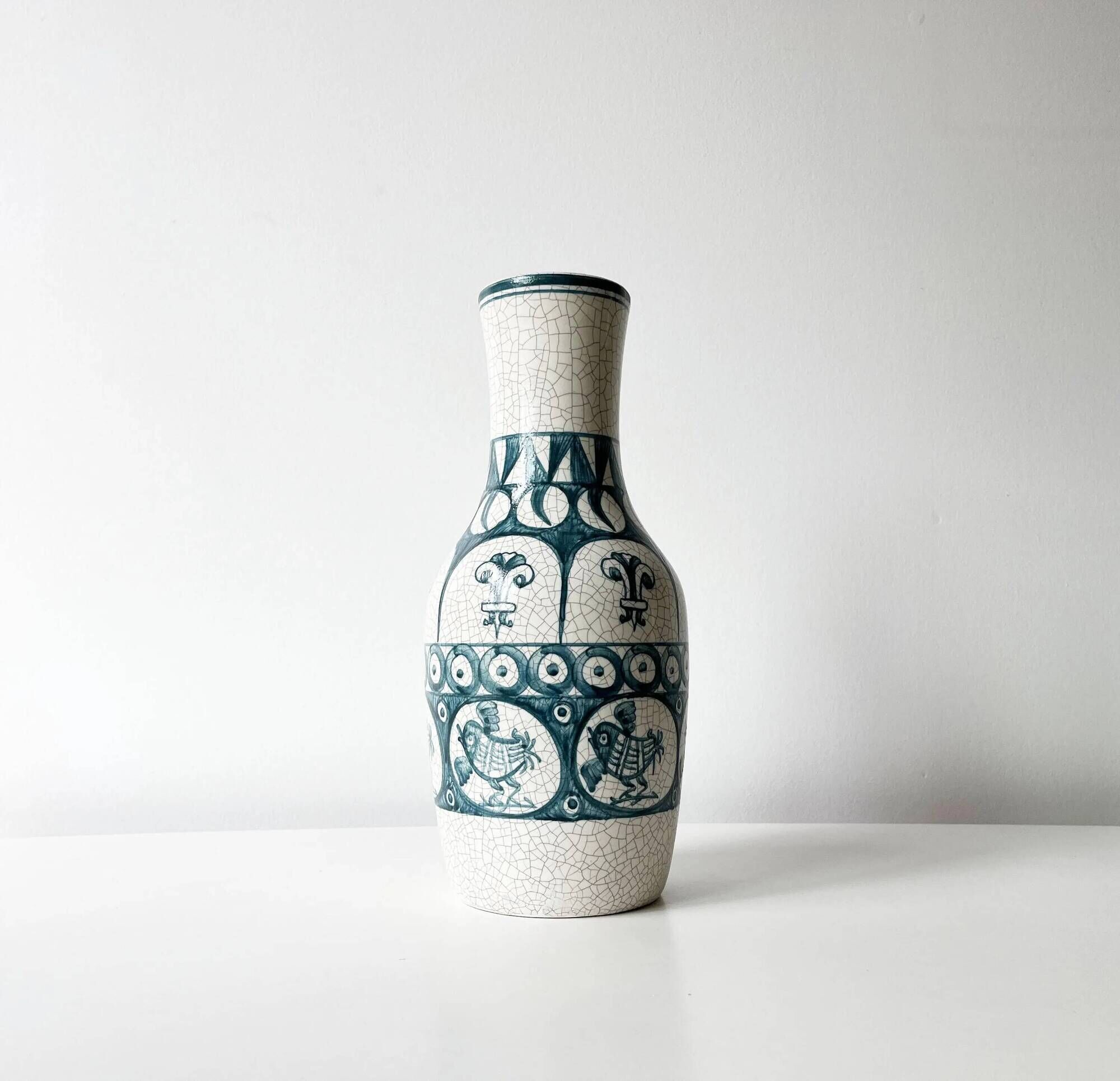 Cracked ceramic vase from the 1960s.